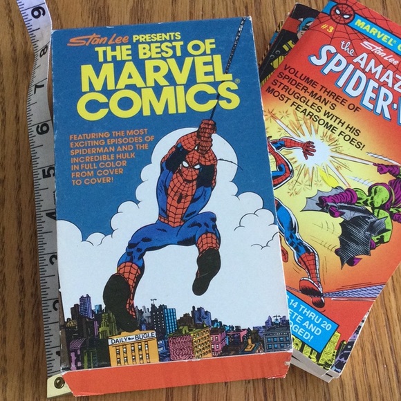 The. Best of Marvel Comics by Stan Lee vintage 1970’s  set of 4 with case - Picture 8 of 8